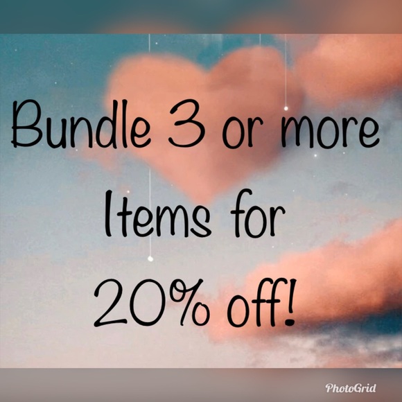 Victoria's Secret PINK Sponge Loofah Heart - Picture 5 of 6